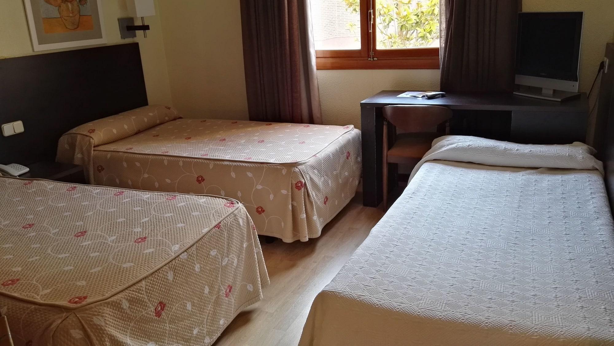 Hotel Tudanca-Aranda II Fuentespina Dış mekan fotoğraf