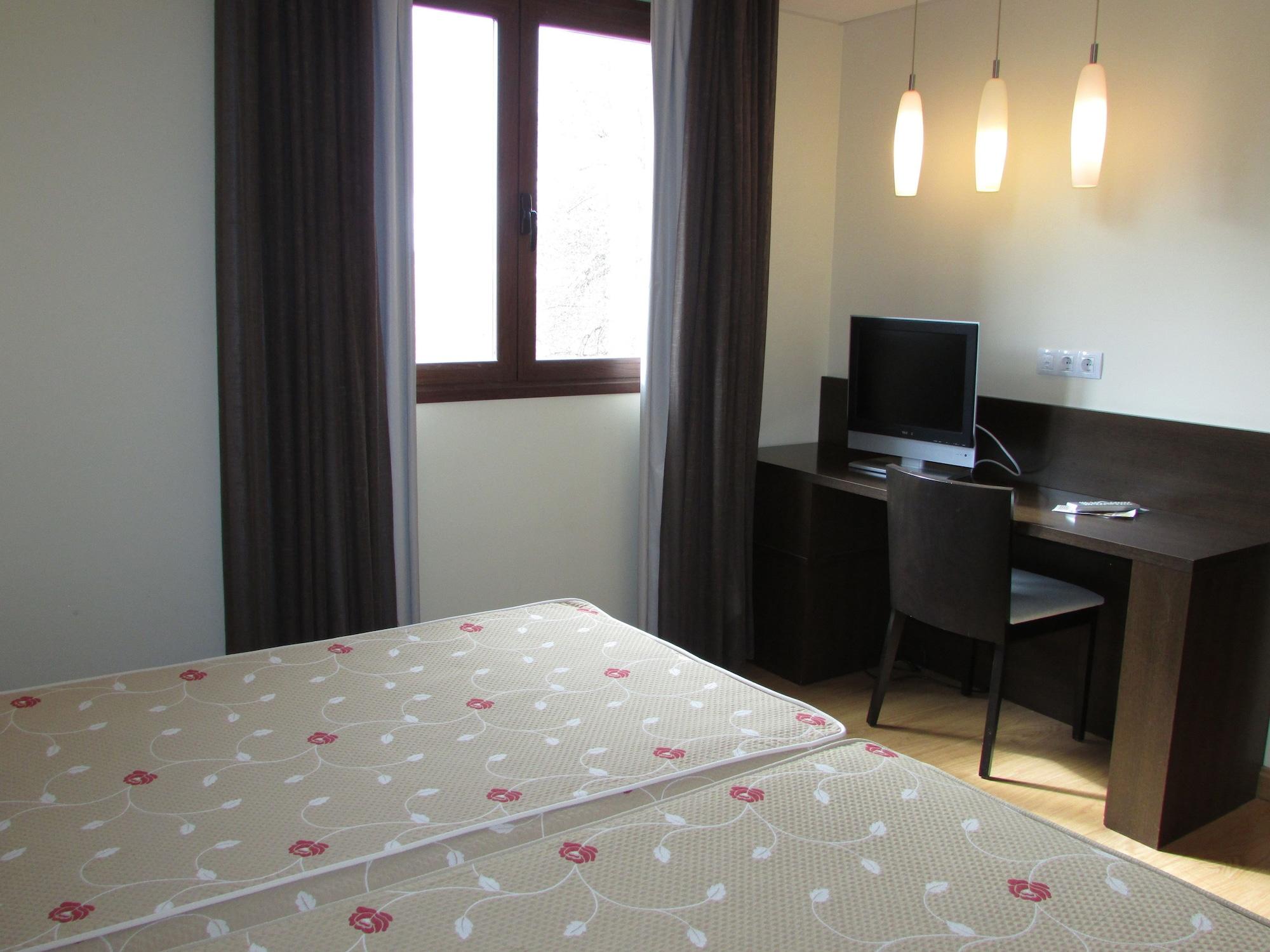 Hotel Tudanca-Aranda II Fuentespina Dış mekan fotoğraf