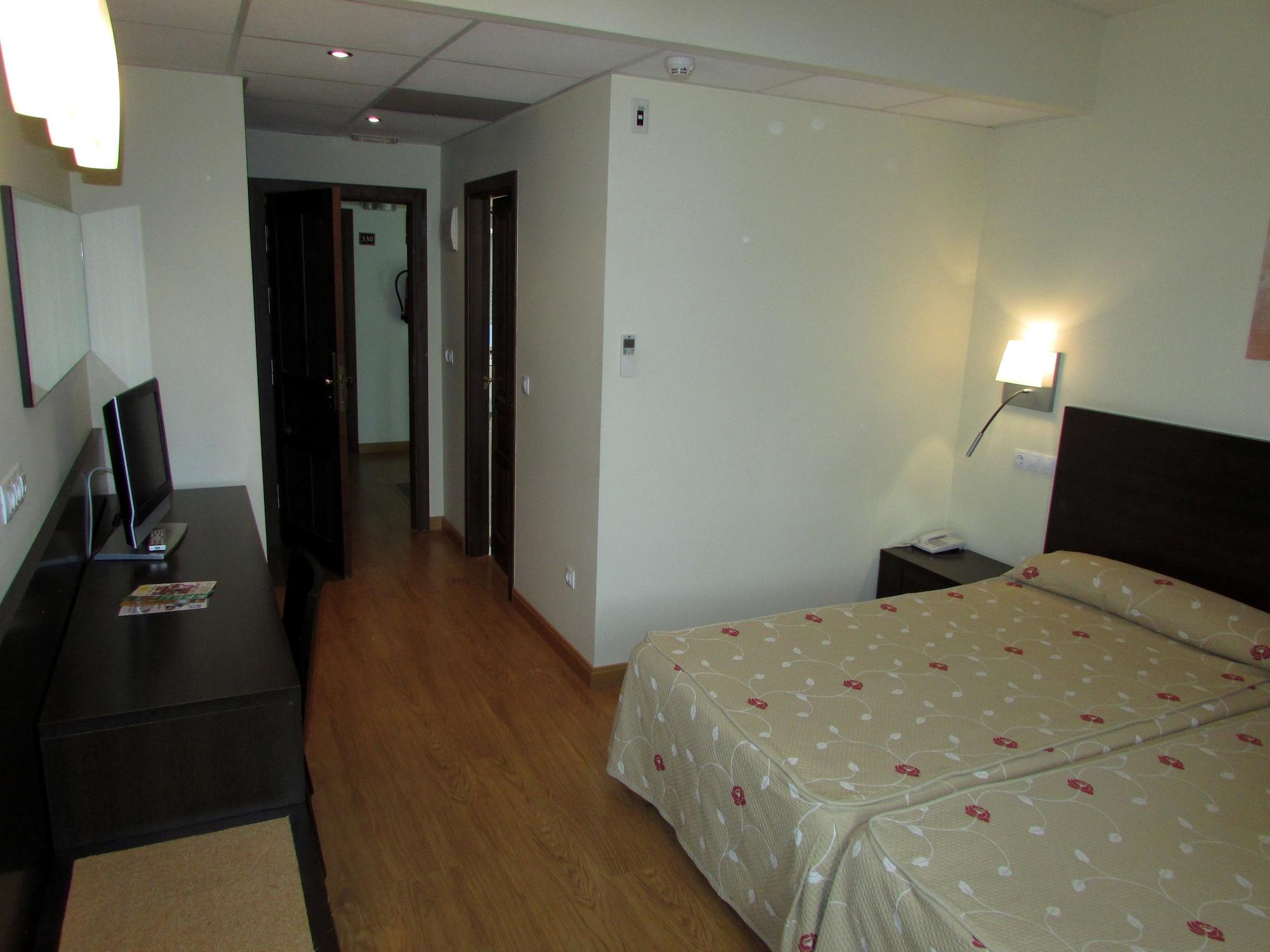 Hotel Tudanca-Aranda II Fuentespina Dış mekan fotoğraf