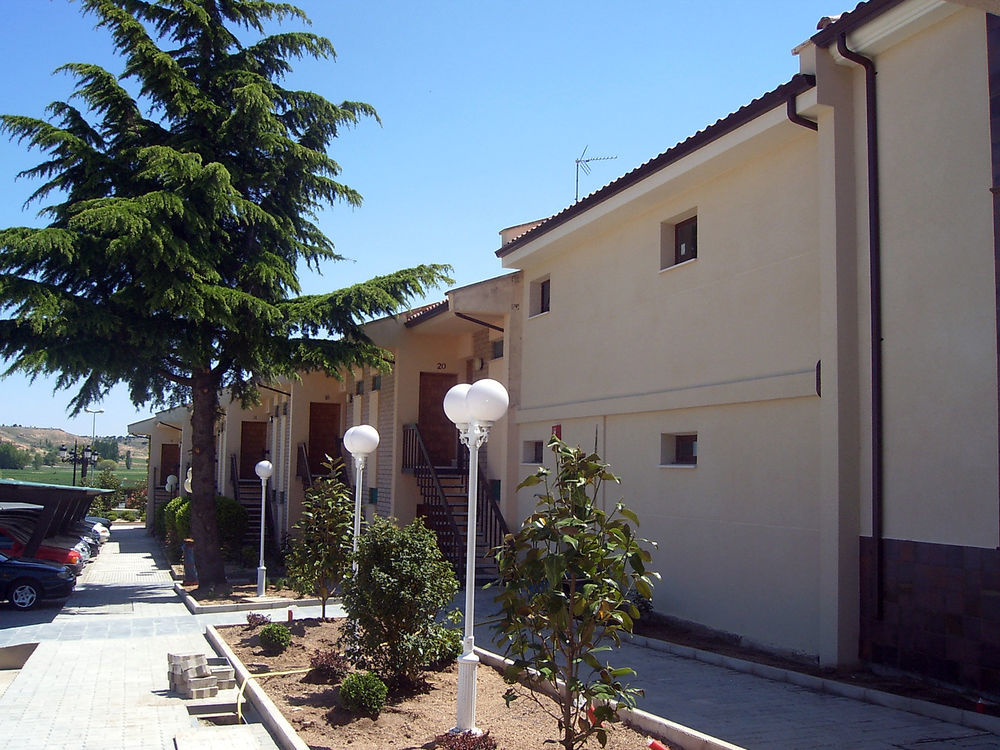 Hotel Tudanca-Aranda II Fuentespina Dış mekan fotoğraf